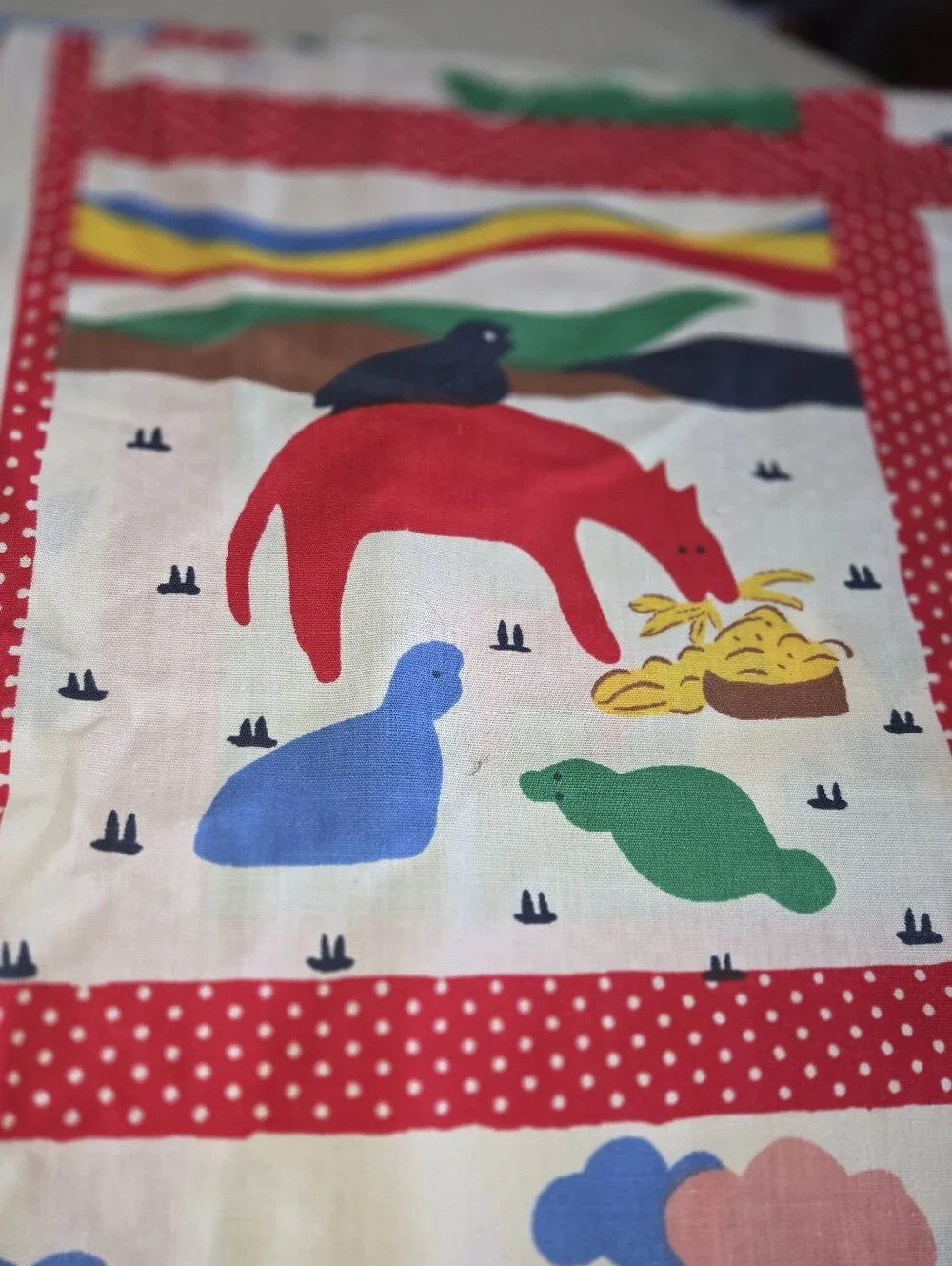 Vintage Spring Mills Farm Sewing Quilting Fake Quilt Cotton Fabric